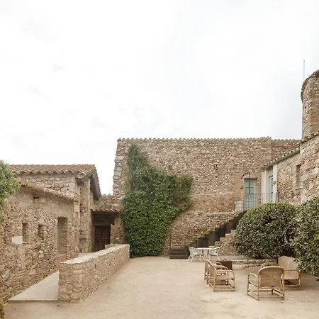 Castillo De Vallgornera Hotel