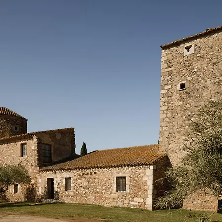 Castillo De Vallgornera Peralada (Perelada)