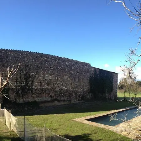 Castillo De Vallgornera